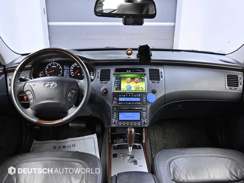 HYUNDAI Grandeur - Vista 7