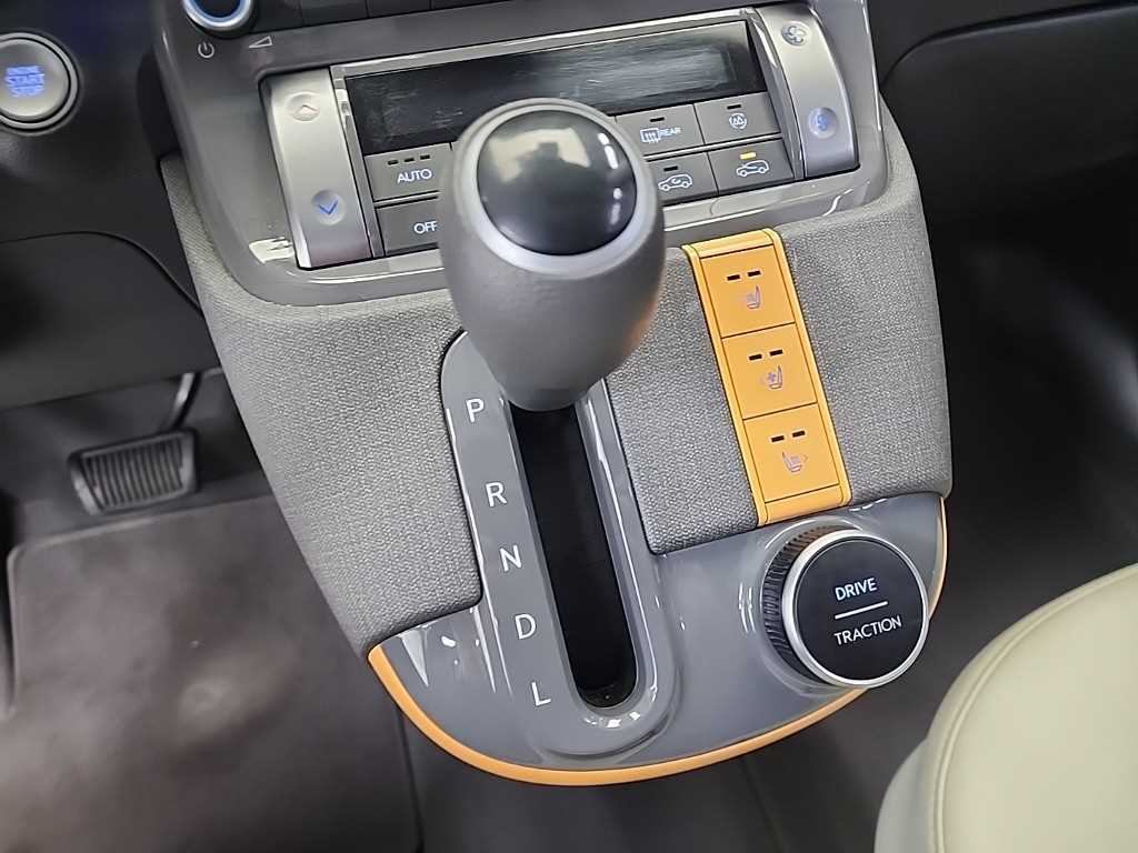 HYUNDAI Casper - Vista 8