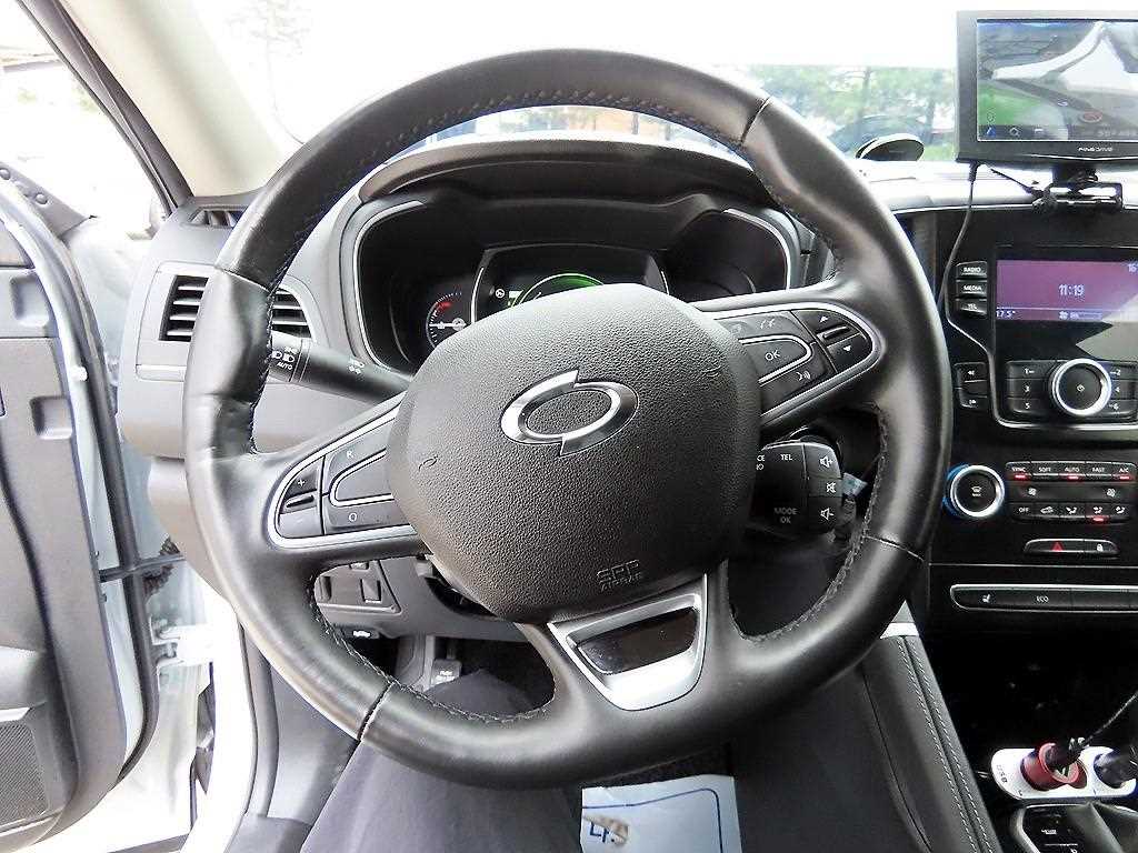 SAMSUNG QM6 - Vista 8