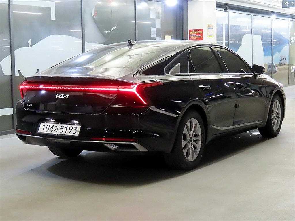 KIA K8 - Vista 4
