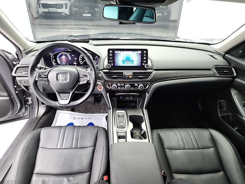 Honda Accord - Vista 7