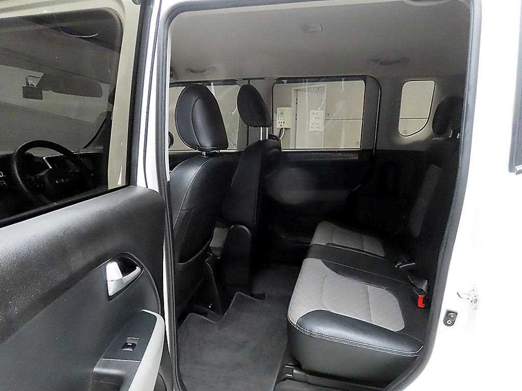 KIA Ray - Vista 6