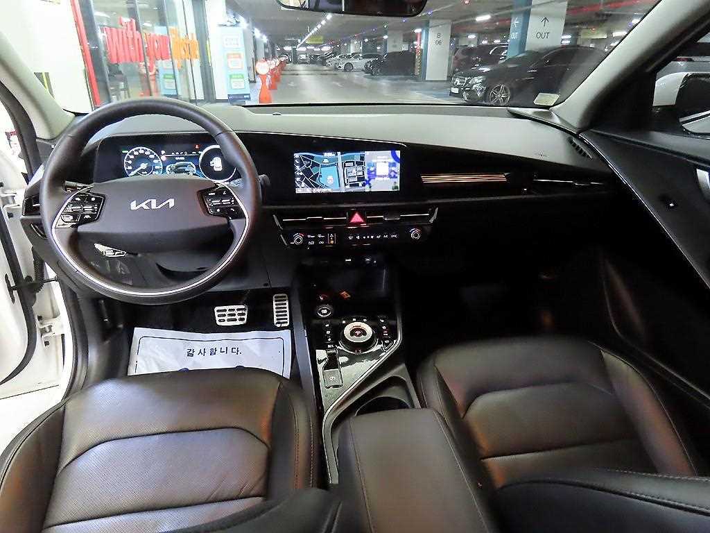 KIA Niro - Vista 10