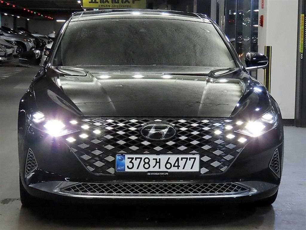 HYUNDAI Grandeur - Vista 3