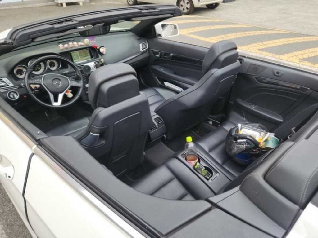 Mercedes Benz E class - Vista 5