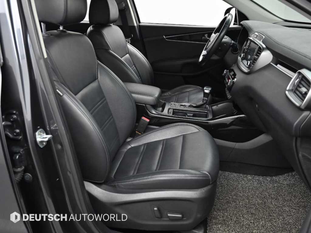 KIA Sorento - Vista 10