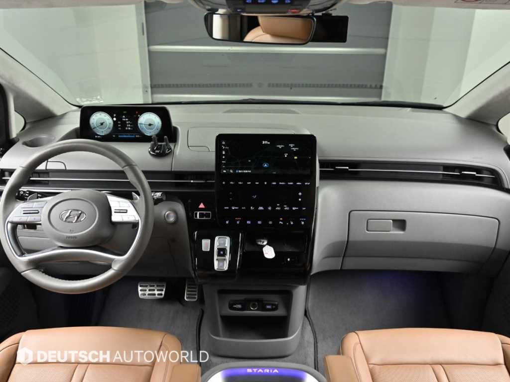 HYUNDAI Staria - Vista 7