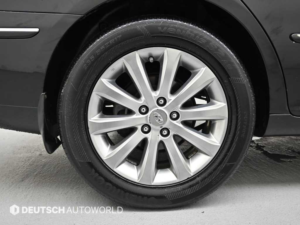 HYUNDAI Grandeur - Vista 5