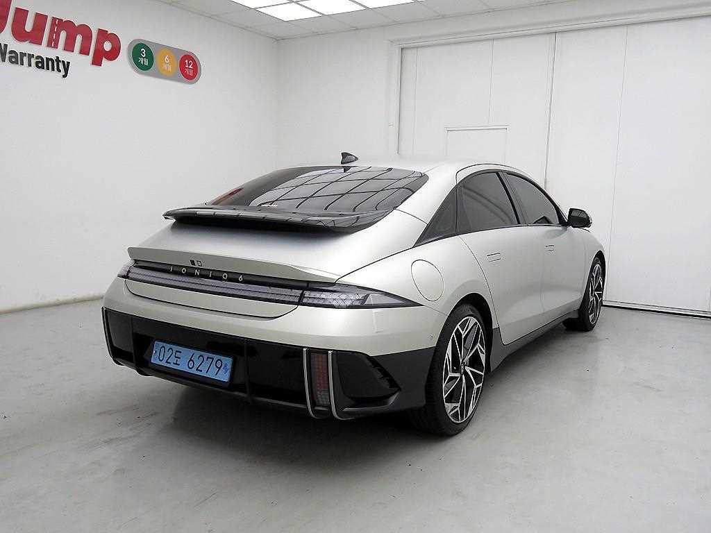 HYUNDAI Ioniq 6 - Vista 4