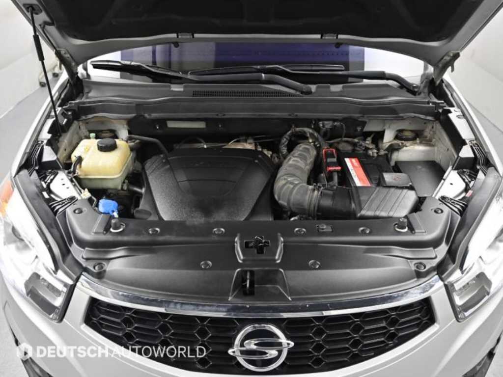 Ssangyong Korando - Vista 6