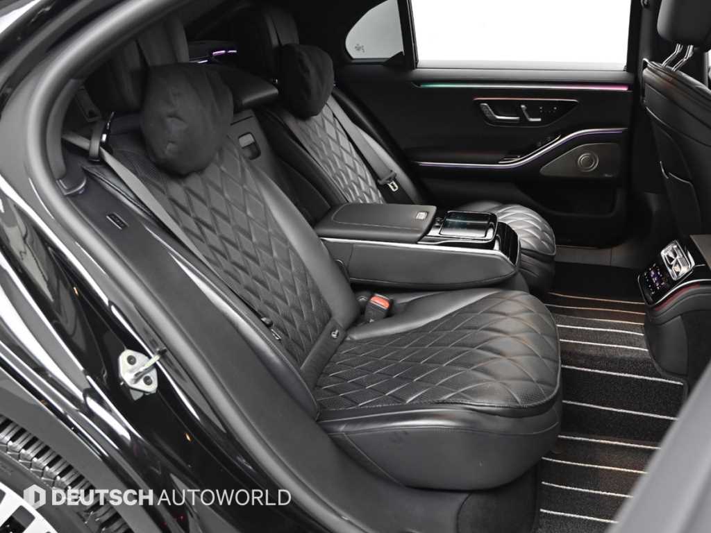 Mercedes Benz S Class - Vista 12