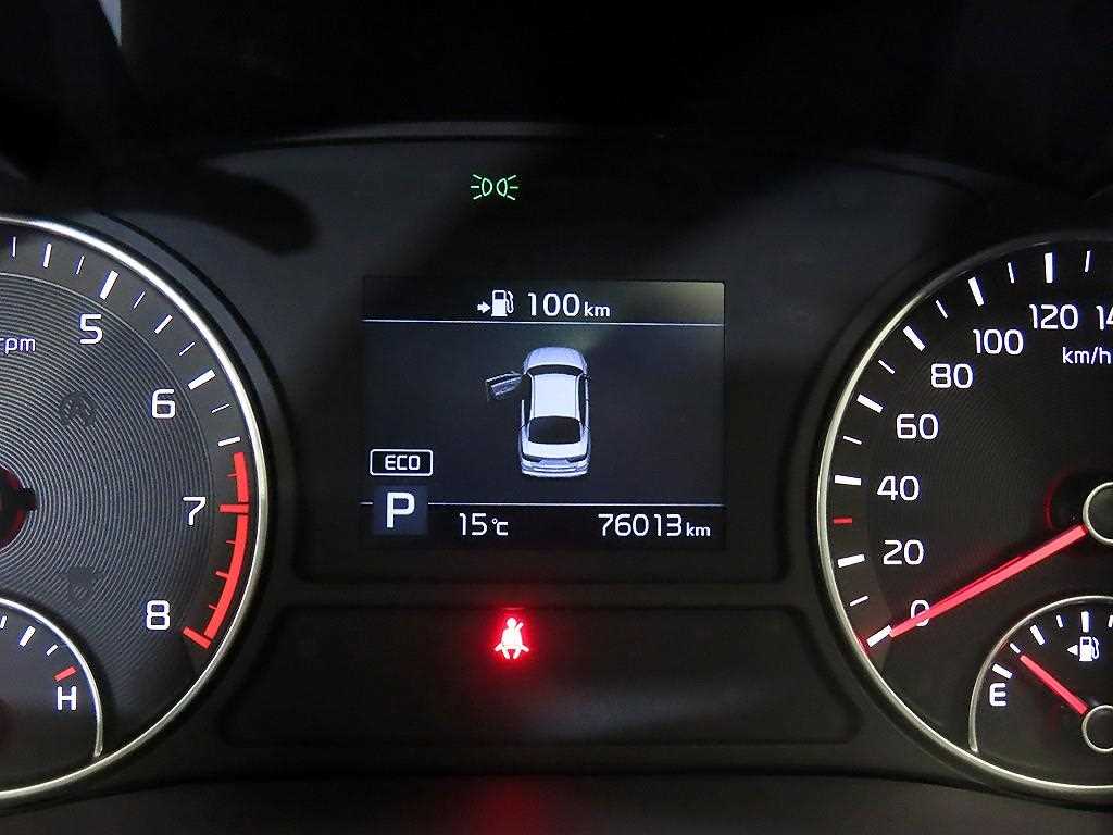 KIA K5 - Vista 9