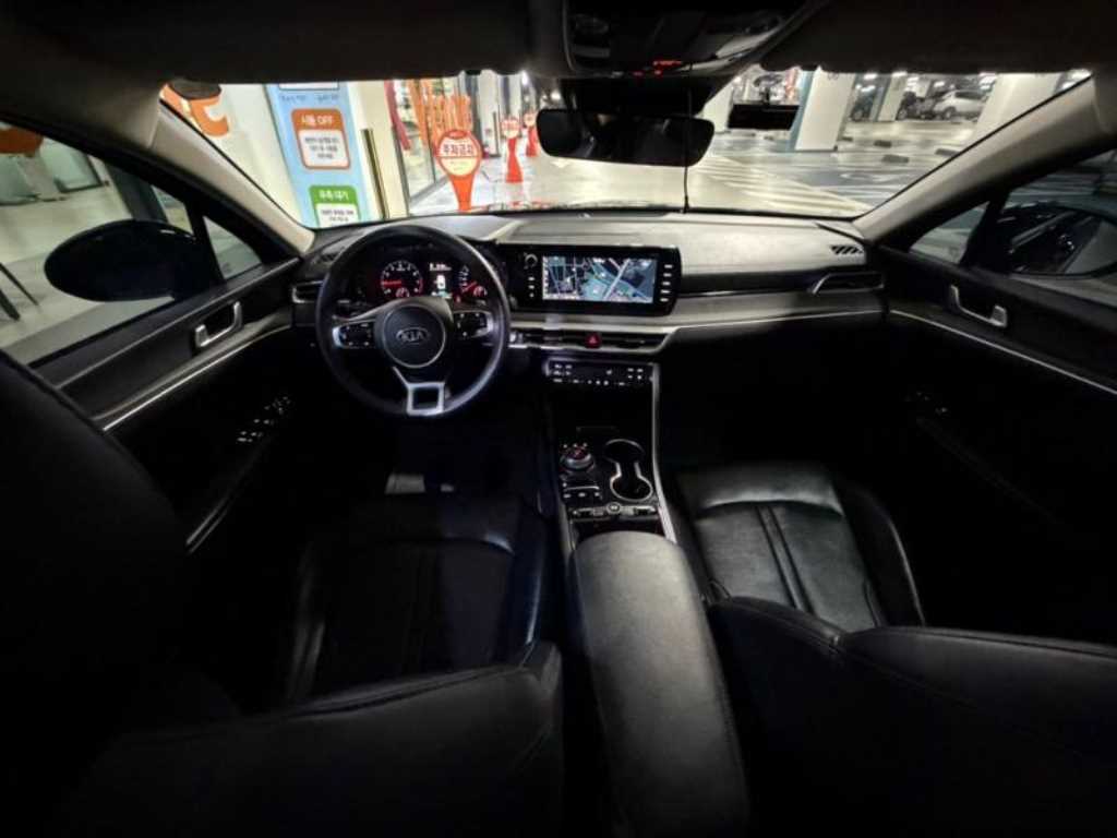 KIA K5 - Vista 6