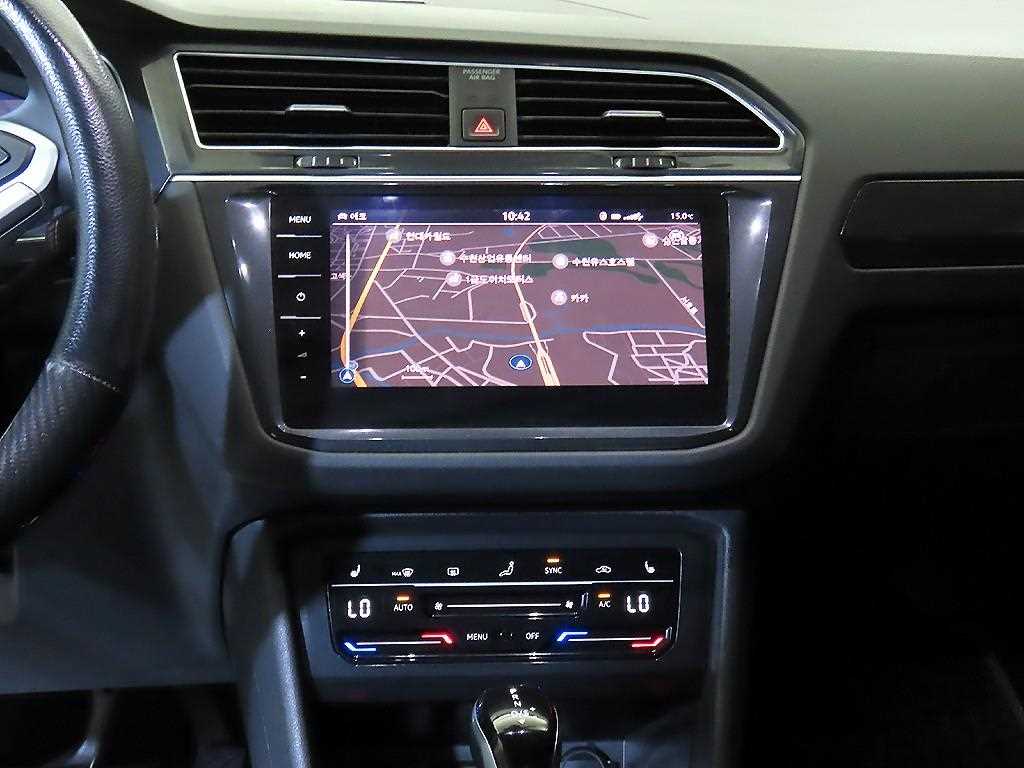 Volkswagen Tiguan - Vista 11