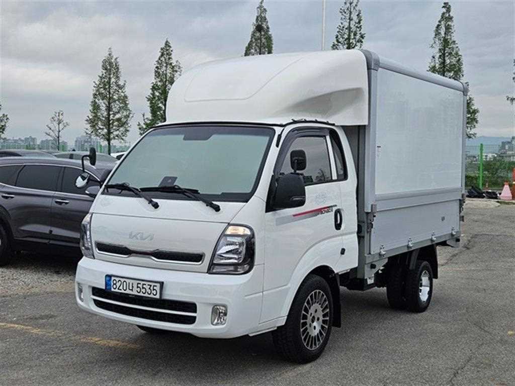 Small Truck Top_Wingbody 2023 Blanco - Importación desde Corea - HF Imports Iquique - Foto 1
