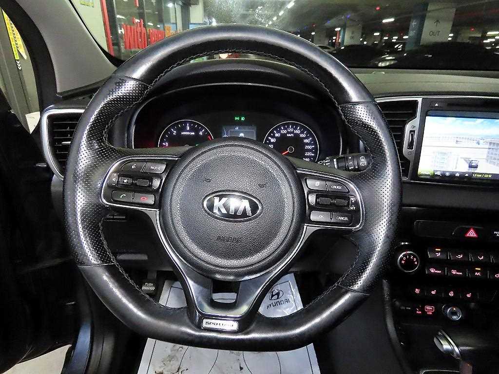 KIA Sportage - Vista 8