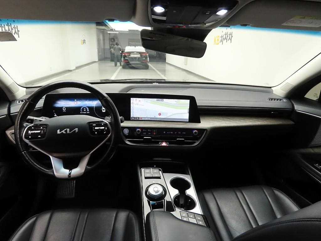 KIA K8 - Vista 6