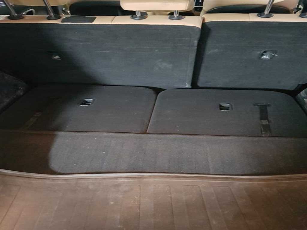 KIA Sorento - Vista 10