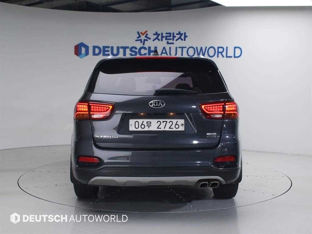 KIA Sorento - Vista 4