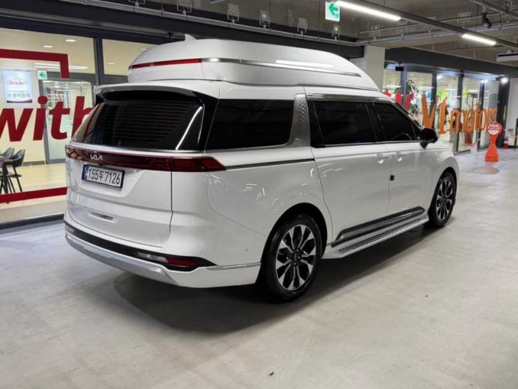 KIA Carnival - Vista 4