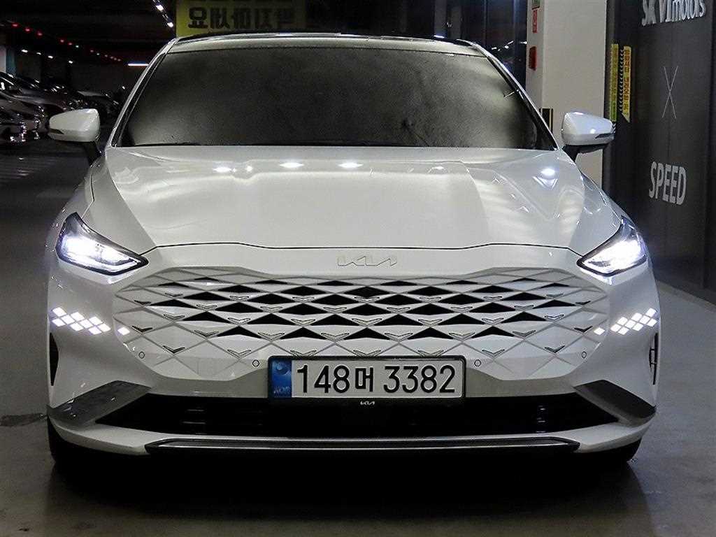 KIA K8 - Vista 2