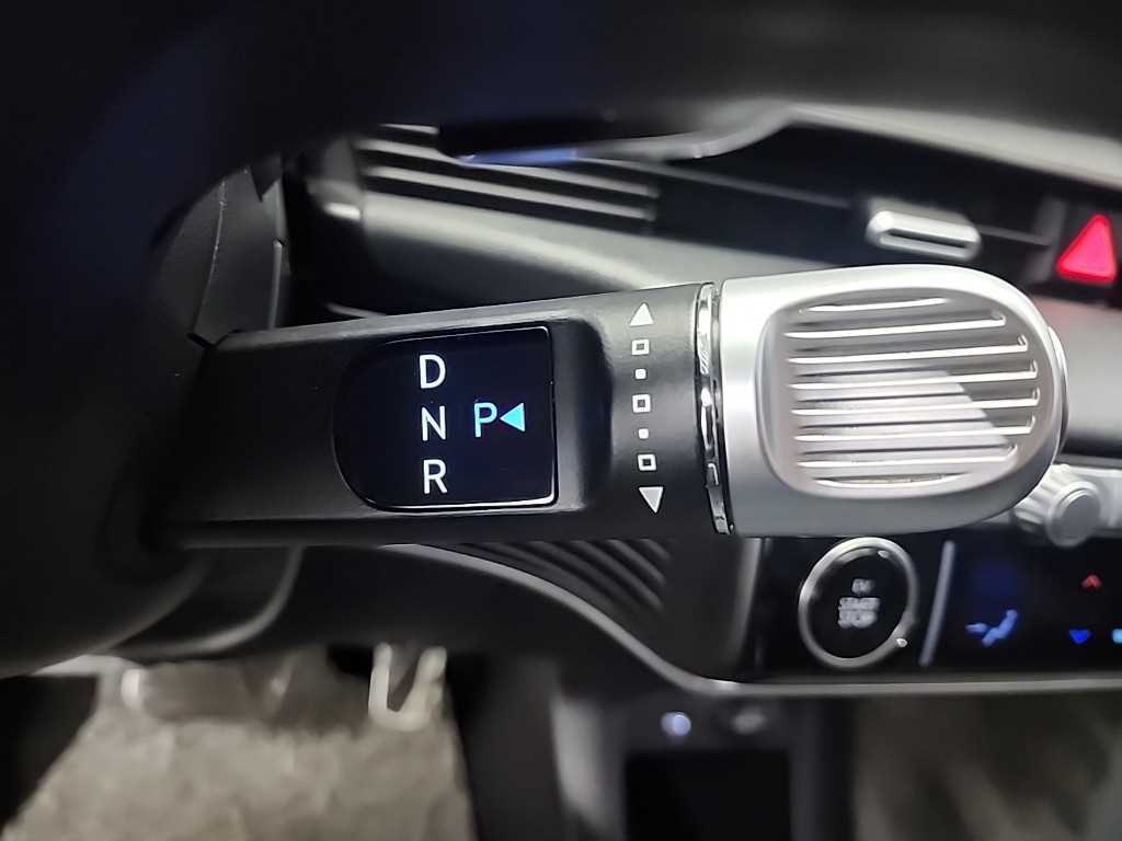 HYUNDAI Ioniq 5 - Vista 8