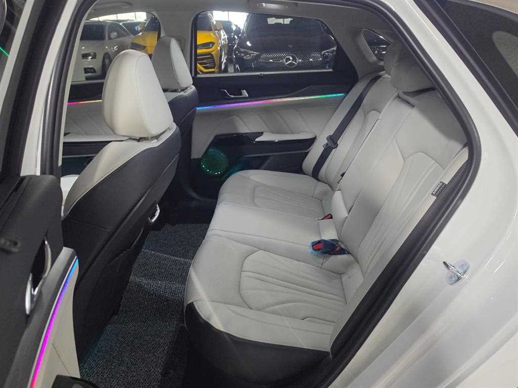 KIA K5 2026 Blanco - Importación desde Corea - HF Imports Iquique - Foto 17