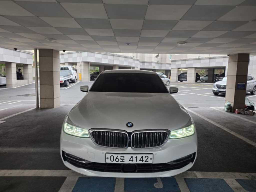 BMW Gran Turismo 2019 Blanco - Importación desde Corea - HF Imports Iquique - Foto 1