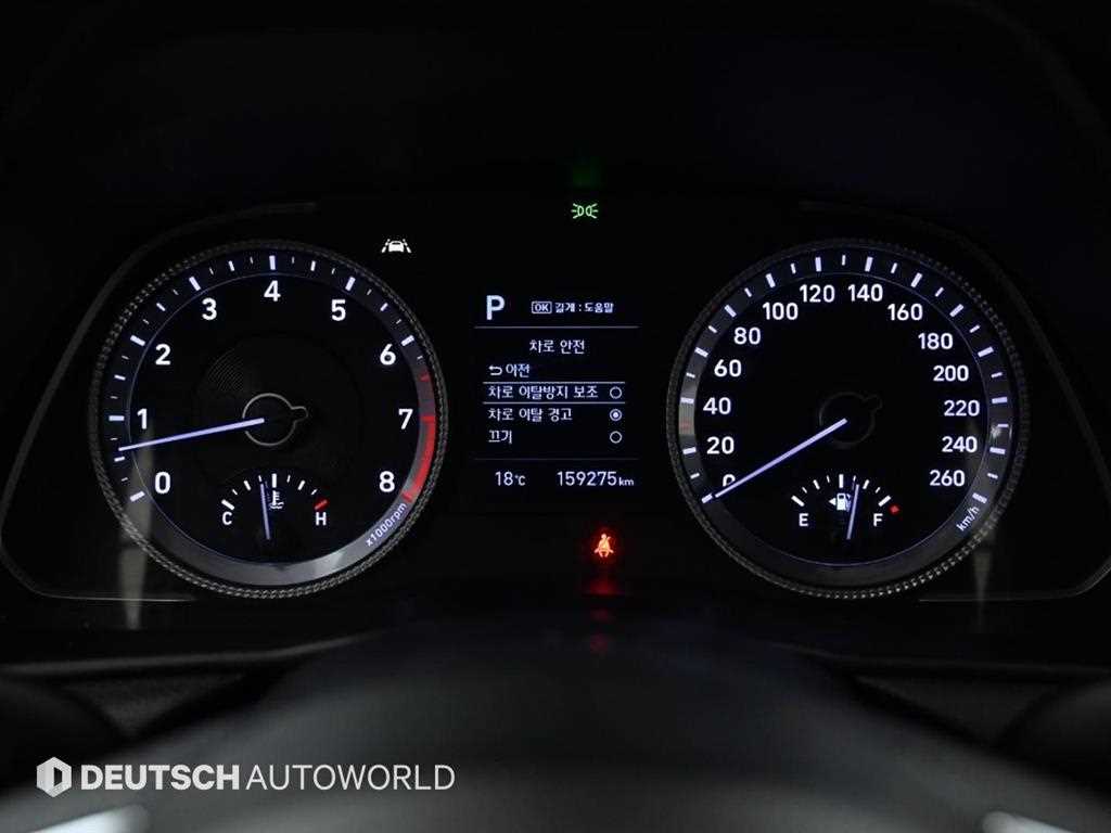 HYUNDAI Sonata - Vista 8
