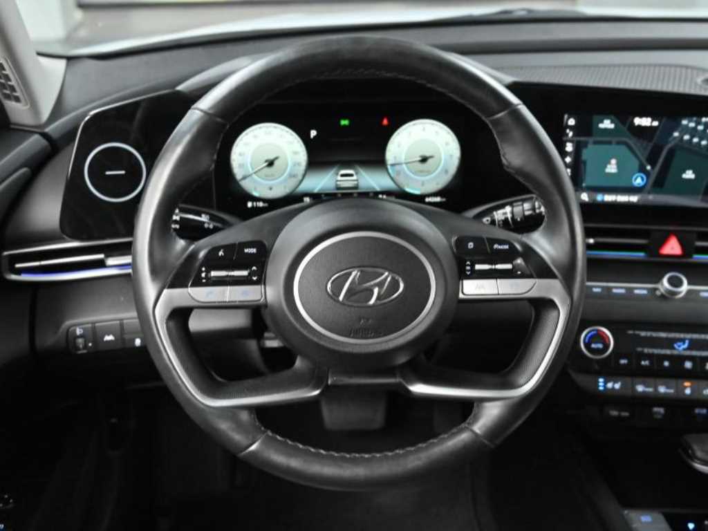 HYUNDAI Avante 2021 Blanco - Importación desde Corea - HF Imports Iquique - Foto 13