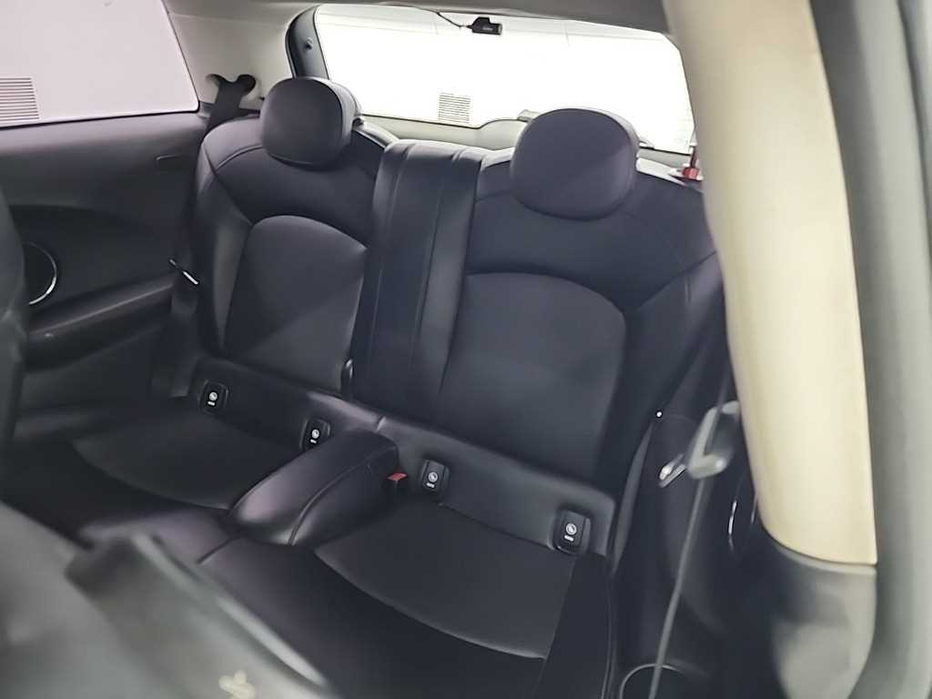 Mini Cooper - Vista 12