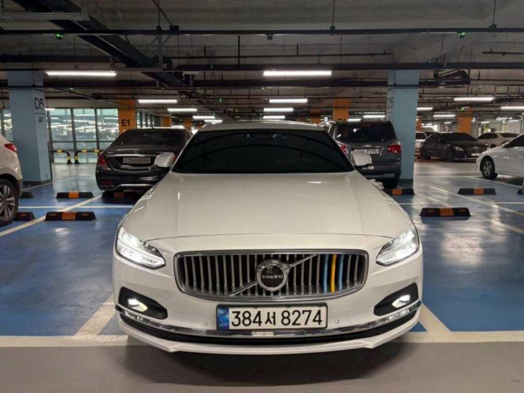 Volvo S90 2023 Blanco - Importación desde Corea - HF Imports Iquique - Foto 1