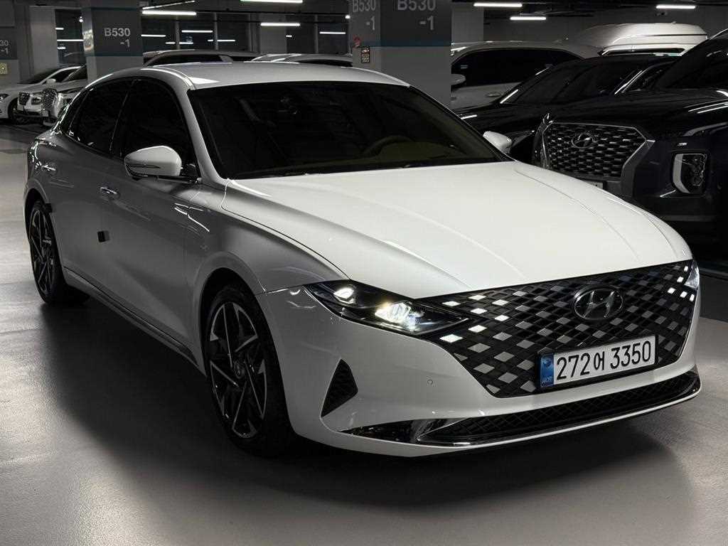 HYUNDAI Grandeur - Vista 3