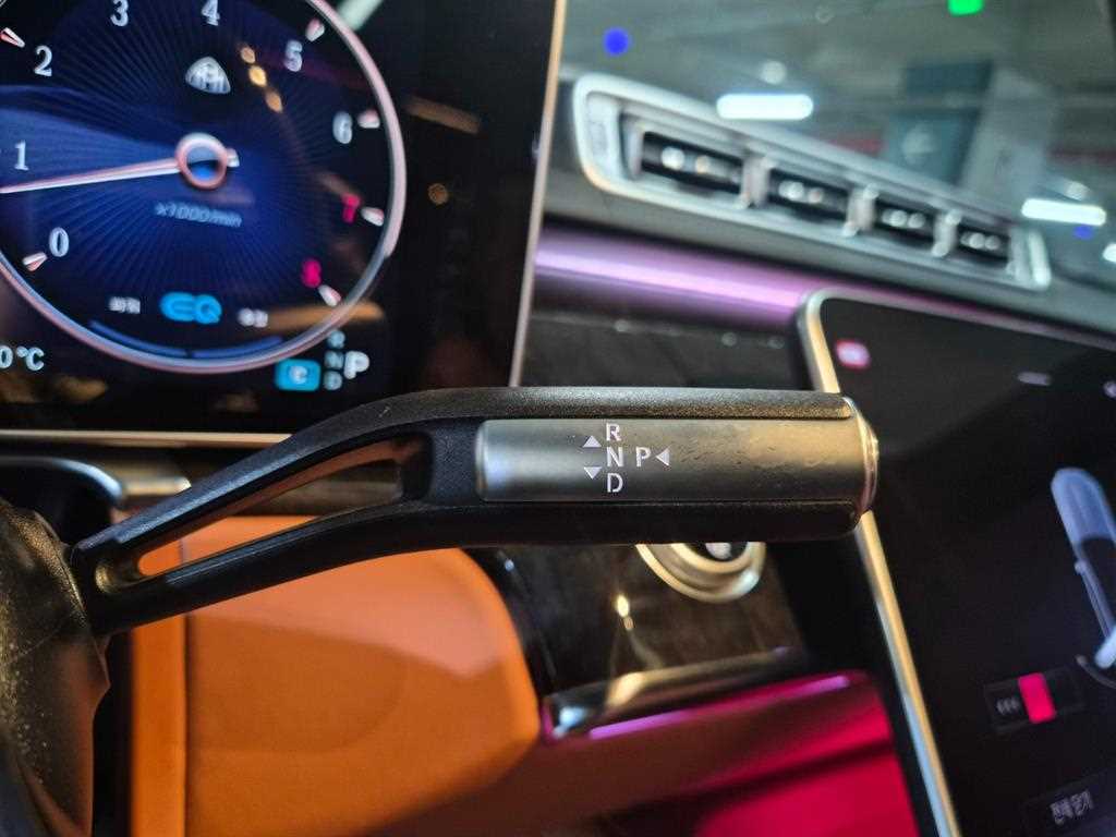 Mercedes Benz S Class - Vista 11
