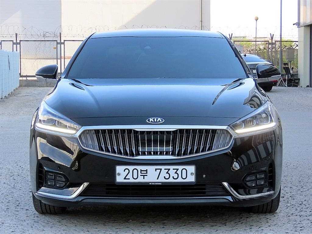 KIA K7 2019 Negro - Importación desde Corea - HF Imports Iquique - Foto 1