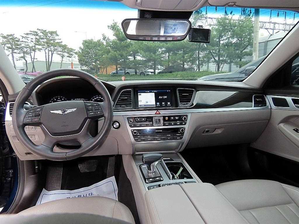 Genesis G80 - Vista 7