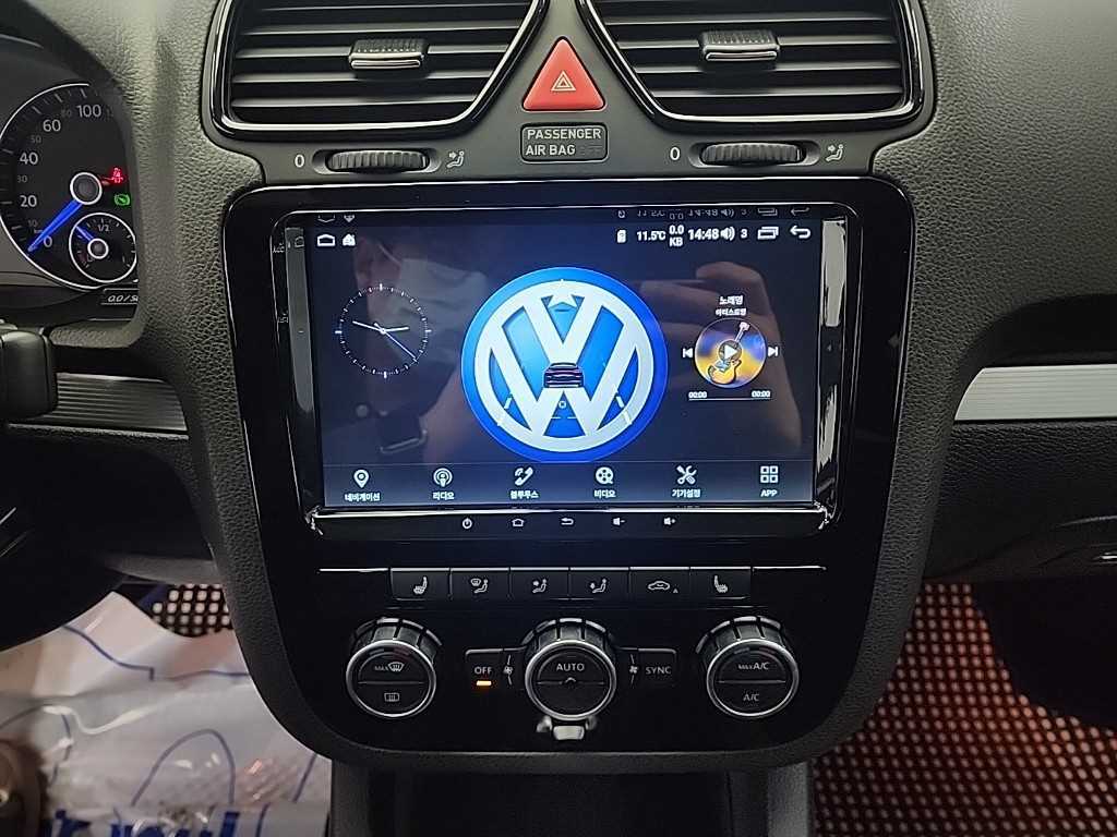 Volkswagen Scirocco - Vista 10