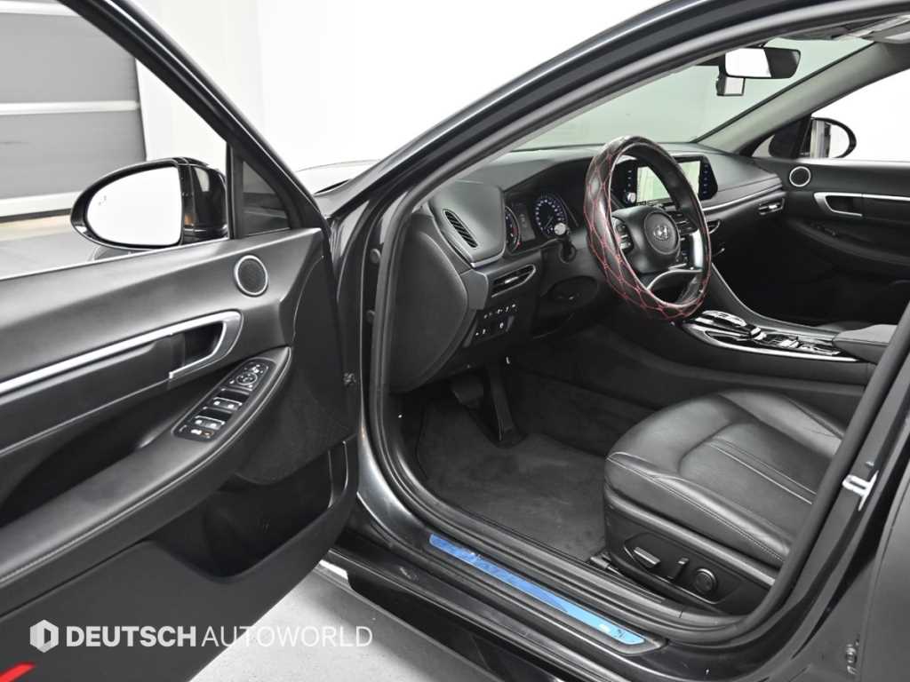 HYUNDAI Sonata - Vista 11