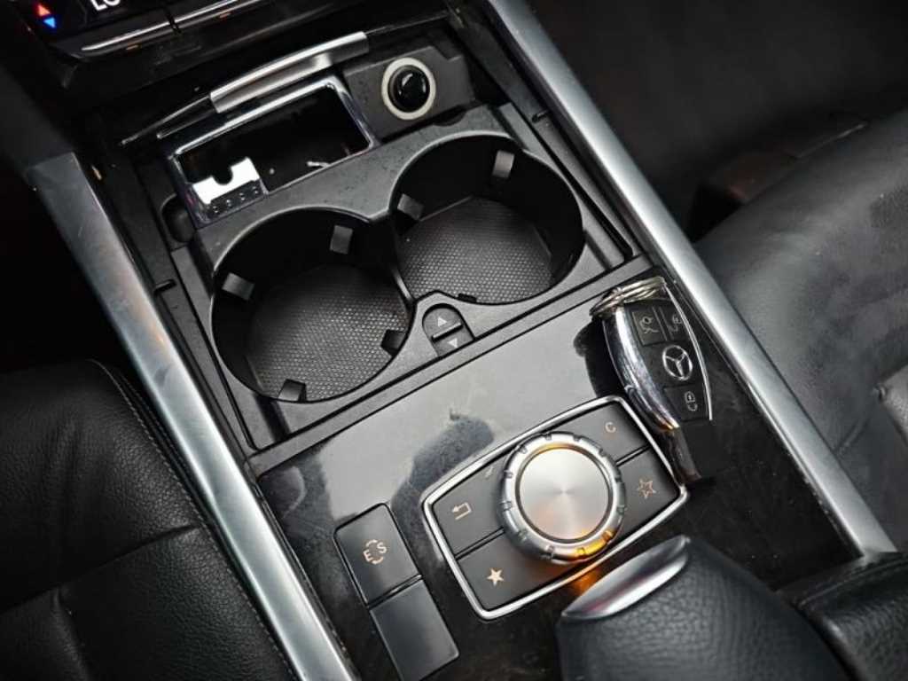 Mercedes Benz E class 2014 Gris - Importación desde Corea - HF Imports Iquique - Foto 13