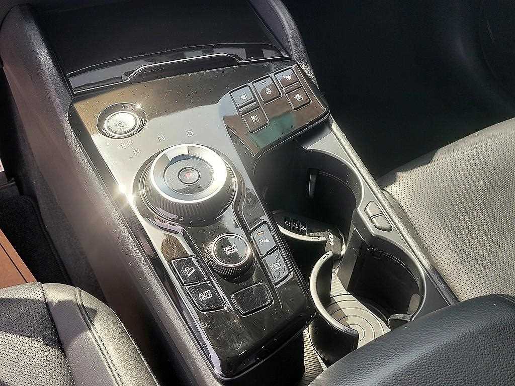 KIA Sportage - Vista 11