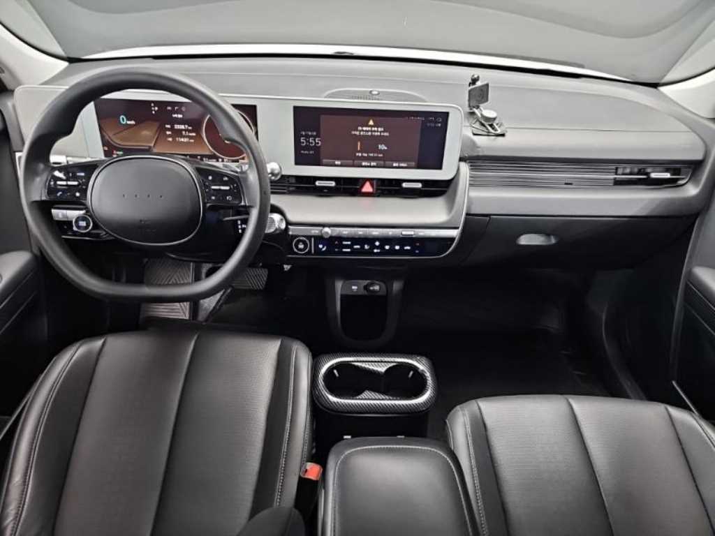 HYUNDAI Ioniq 5 - Vista 5