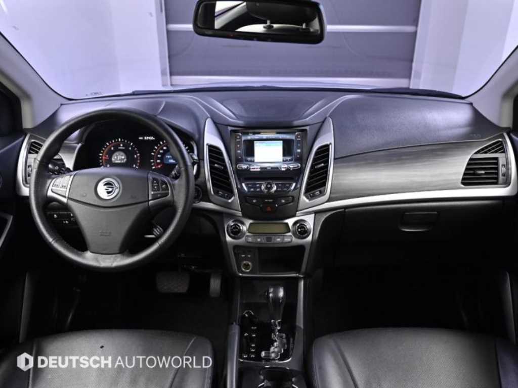 Ssangyong Korando - Vista 7