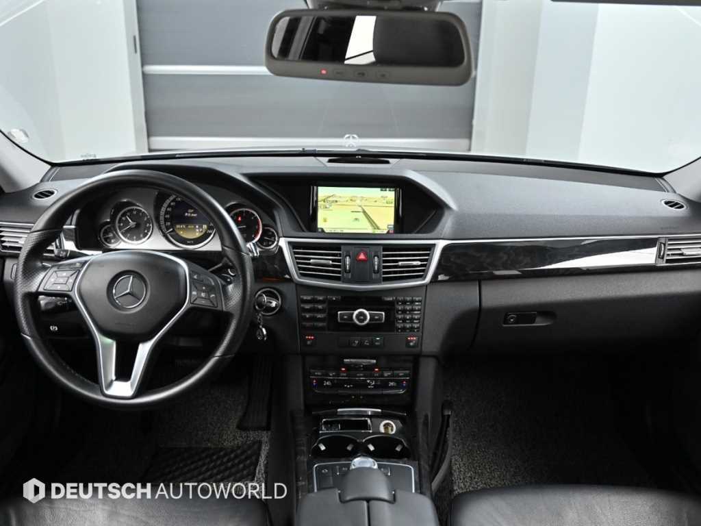 Mercedes Benz E class - Vista 7