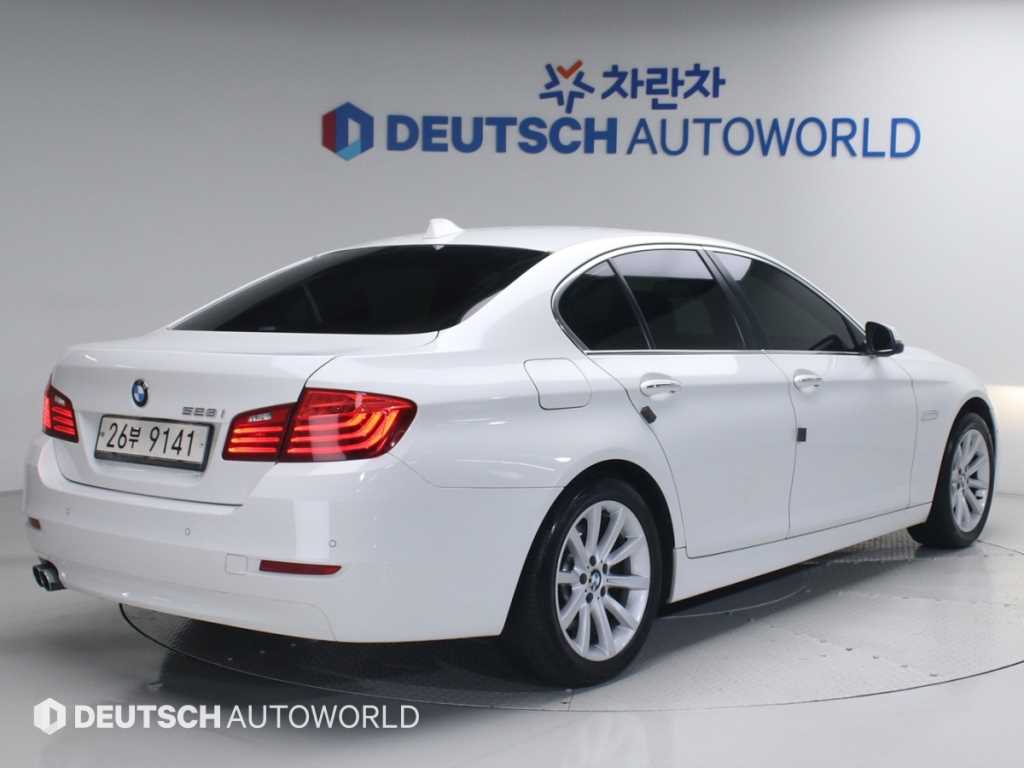 BMW 5 Series - Vista 2