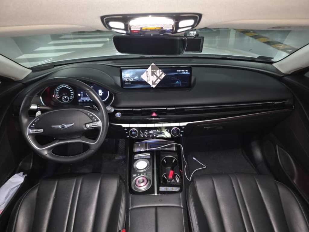 Genesis G80 - Vista 7
