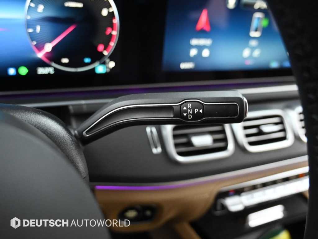 Mercedes Benz GLE Class - Vista 9