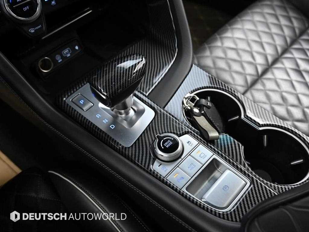 Genesis G70 - Vista 9