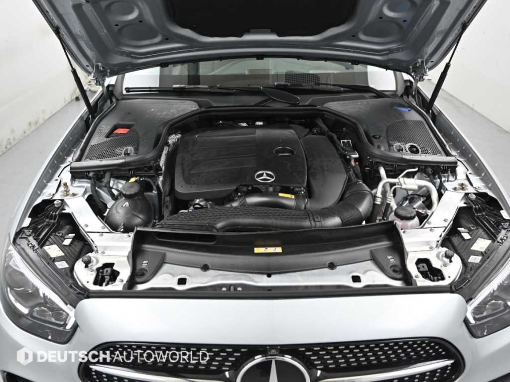 Mercedes Benz E class - Vista 6