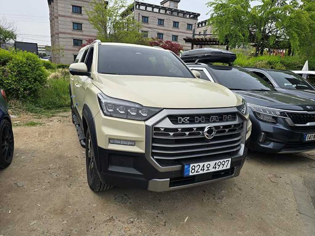 Ssangyong Rexton 2024 Gold color - Importación desde Corea - HF Imports Iquique - Foto 1