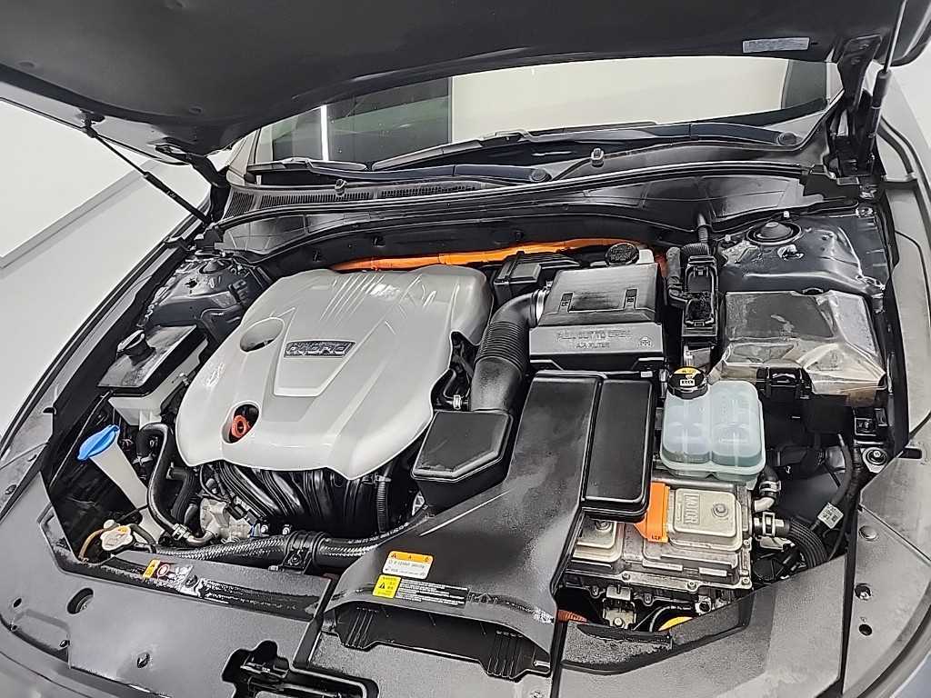 HYUNDAI Grandeur - Vista 5